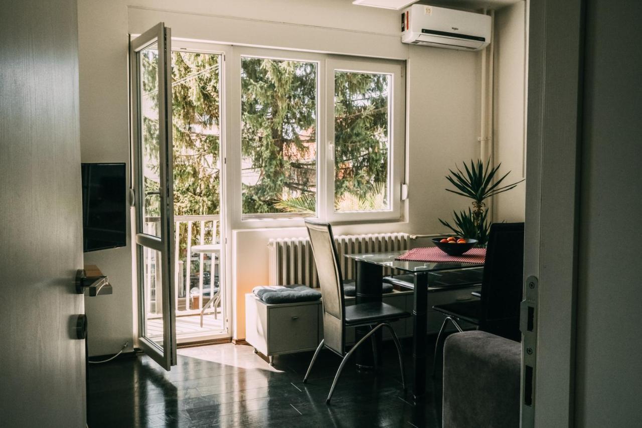 Smart Hostel Belgrad Exterior foto